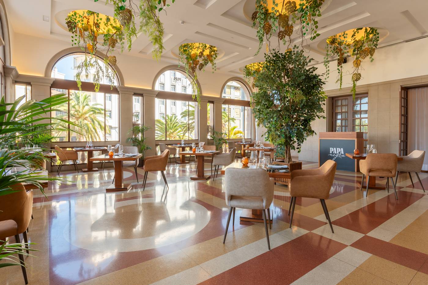 IBEROSTAR-Grand-Hotel-Mencey-Restaurant-56