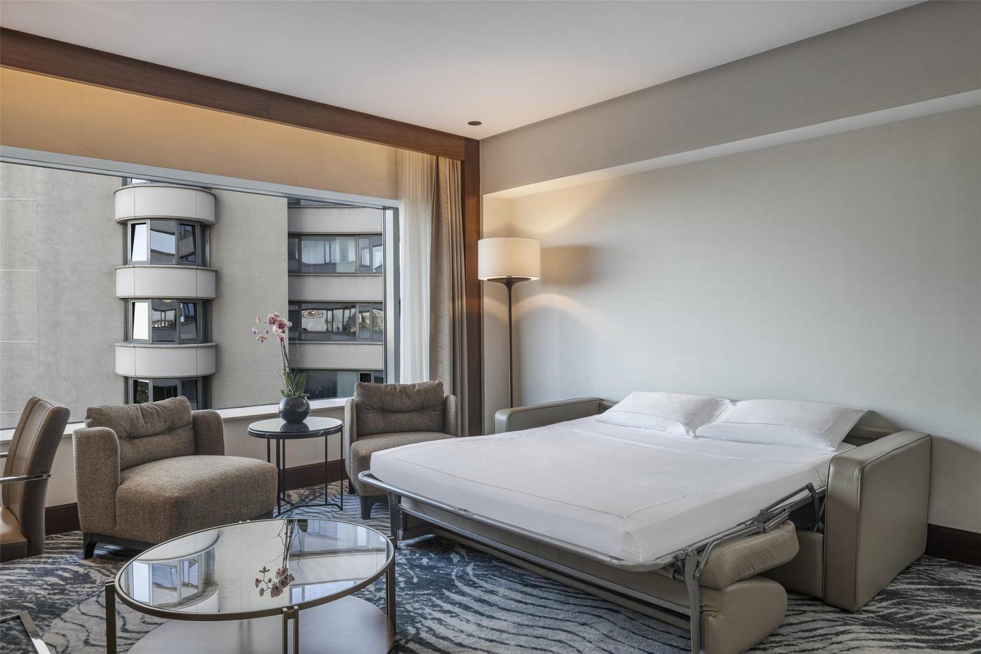 Conrad-Istanbul-Bosphorus-Room-47
