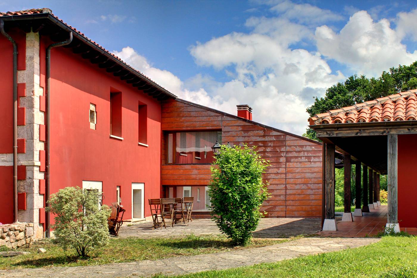 Coviella Hotel Rural-Spain-CANGAS DE ONÍS-Terrace-9