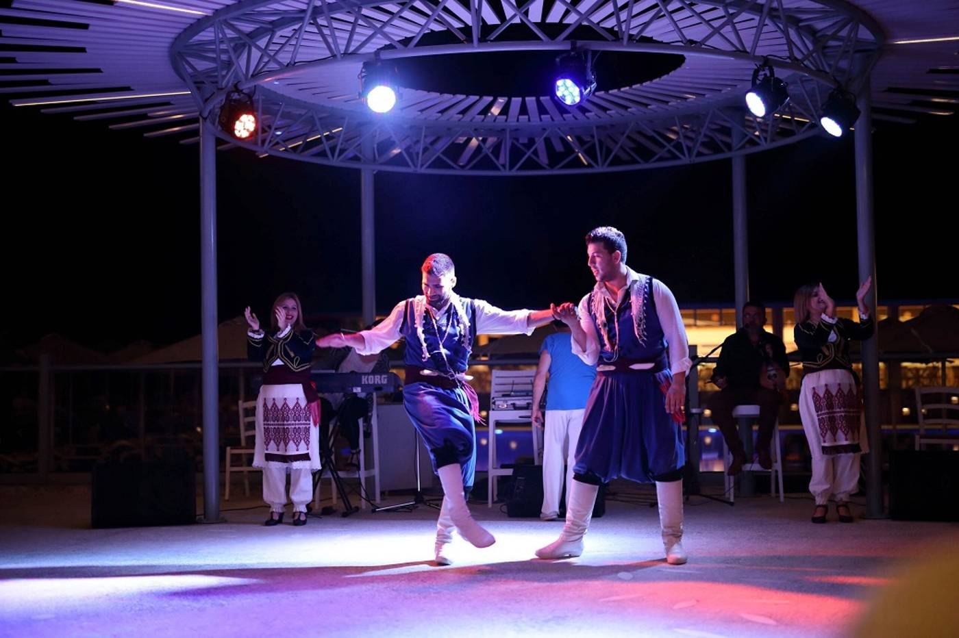 Arina-Beach-Hotel-Sports-and-Entertainment-68