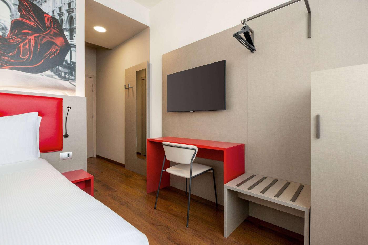 Amedia-Hotel-Mailand-a-Trademark-by-Wyndham-Room-22