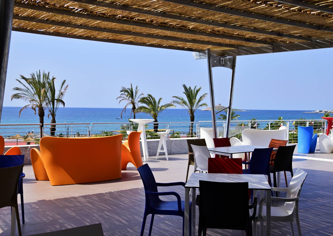 Saracen-Sands-Hotel---Congress-Centre-Bar-80