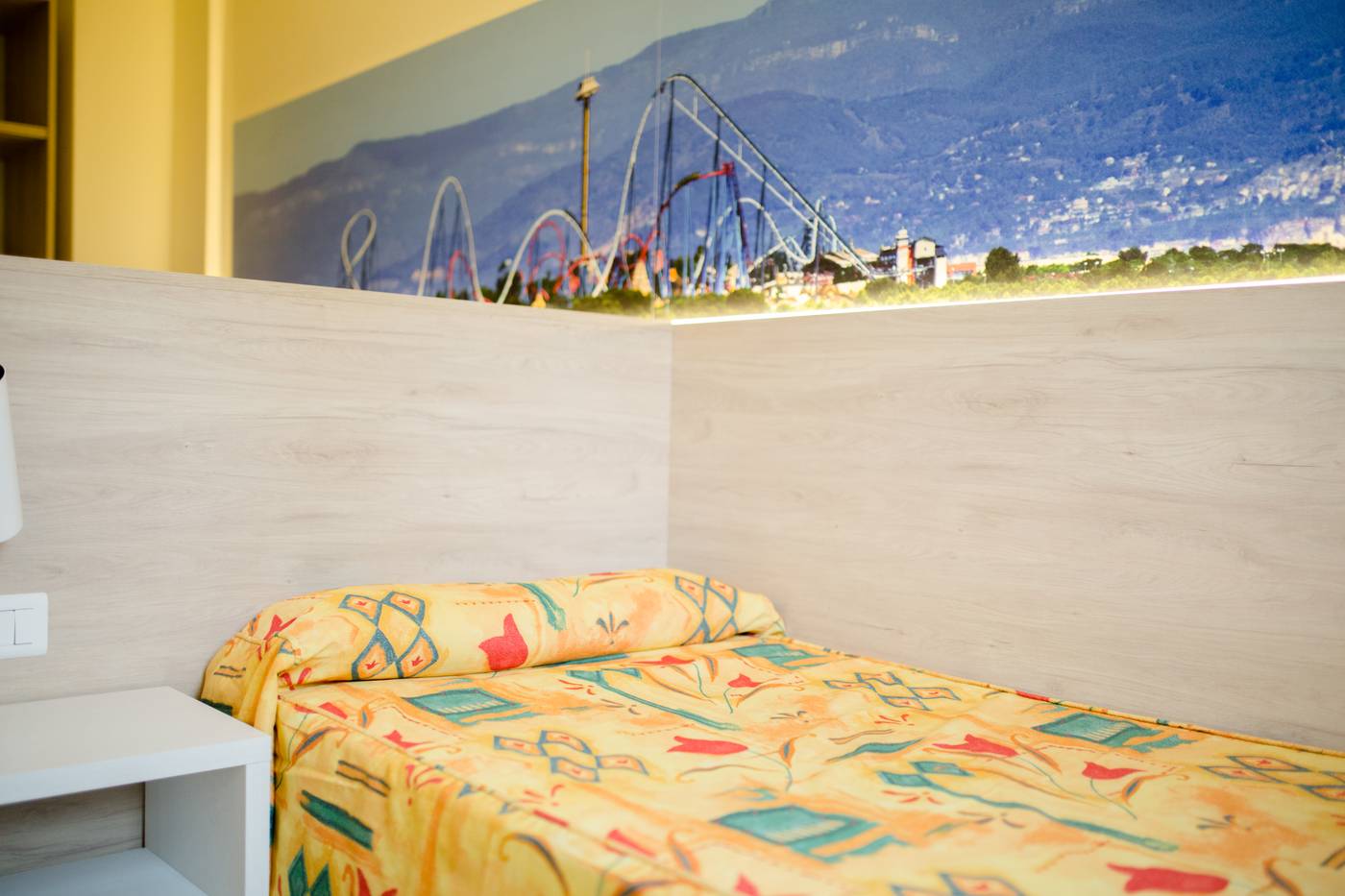 Festival-Village-Room-14