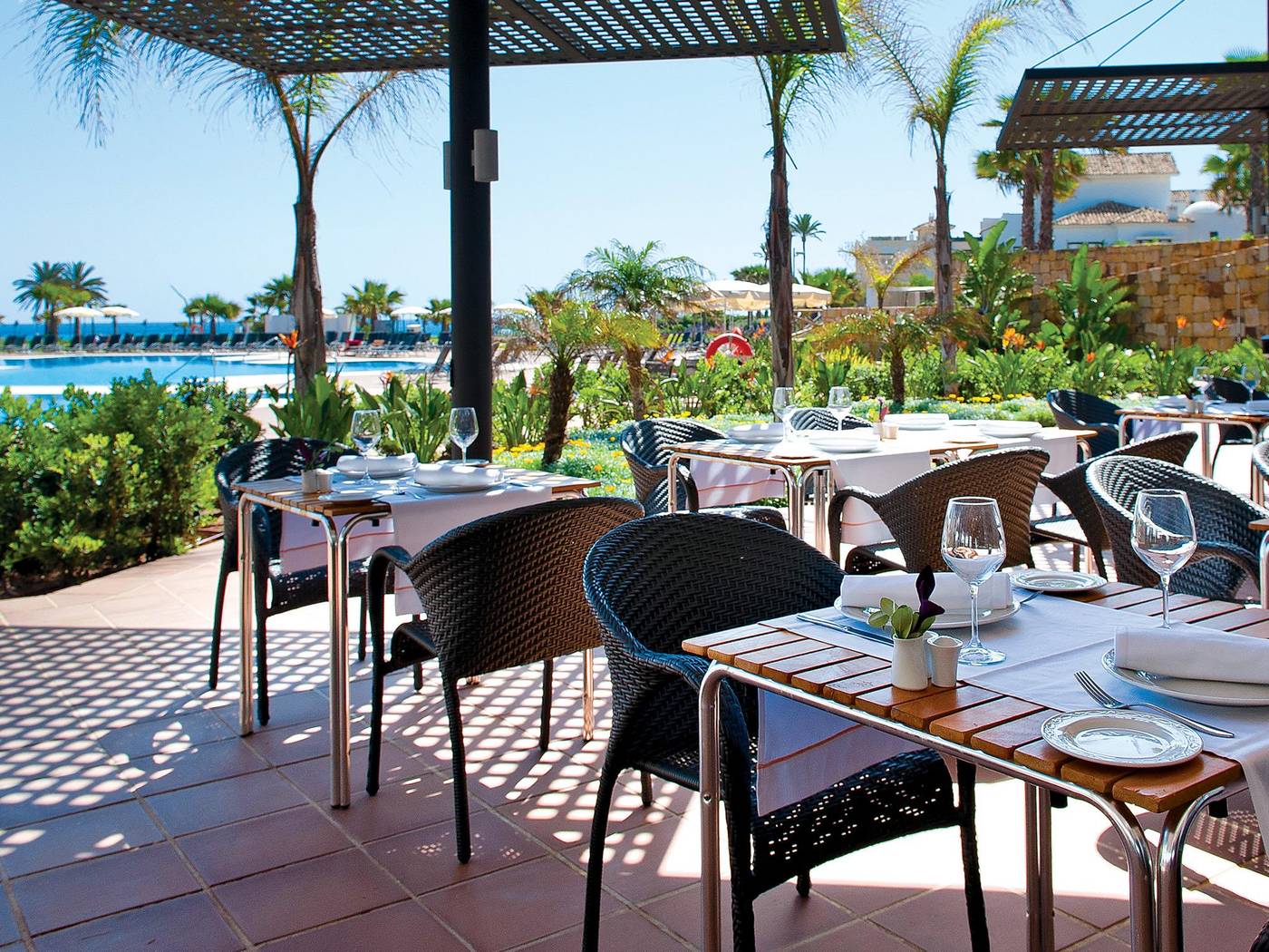 Hotel-Fuerte-Estepona--Terrace-12