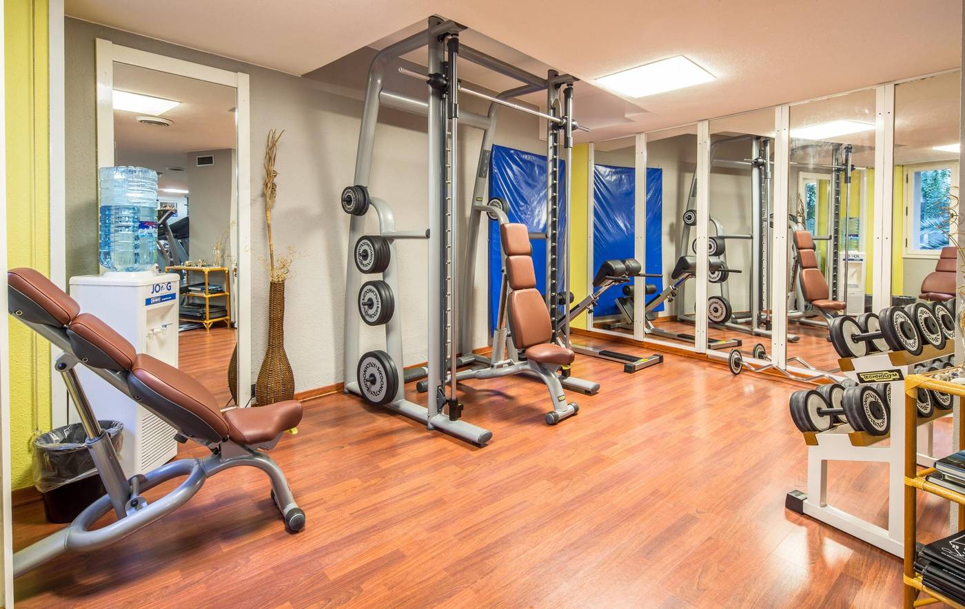 Unahotels-Capotaormina-Sports-and-Entertainment-41