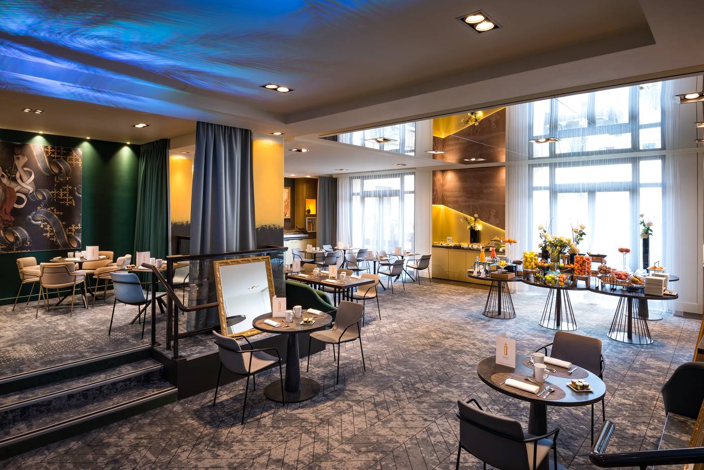 Le-Louis-Versailles-Chateau-Restaurant-15