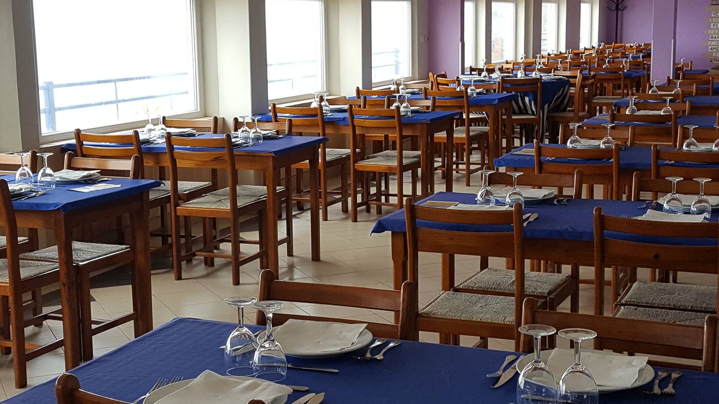 Praia-Azul-Hotel-Apartamento-Restaurant-18