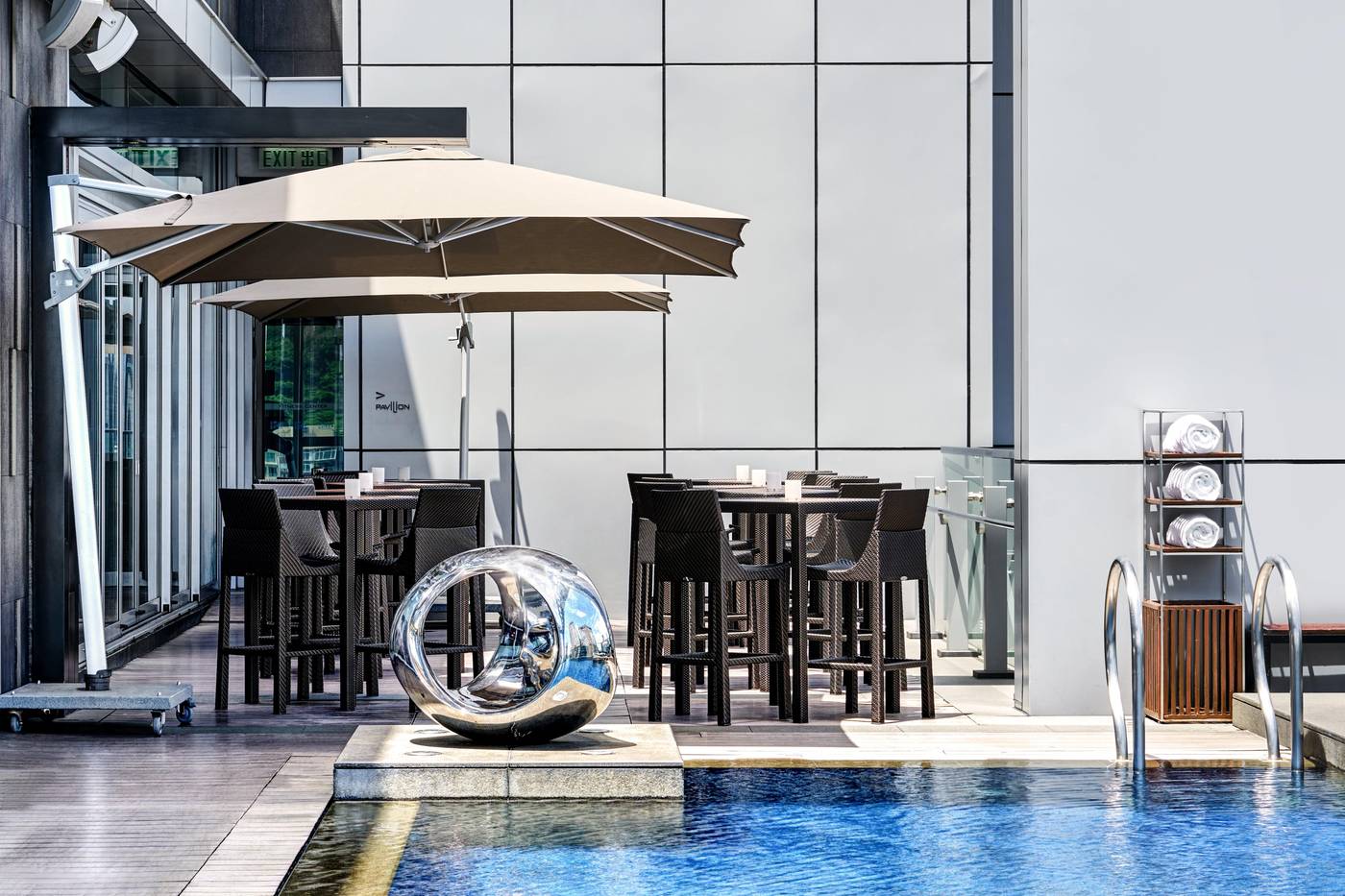 Crowne-Plaza-Hong-Kong-Causeway-Bay-Bar-41