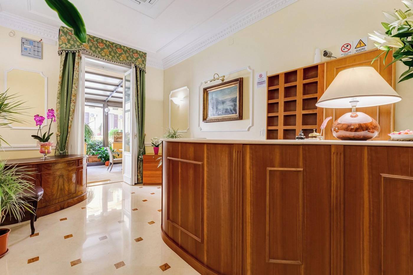 Residenza-Cellini-Lobby-15