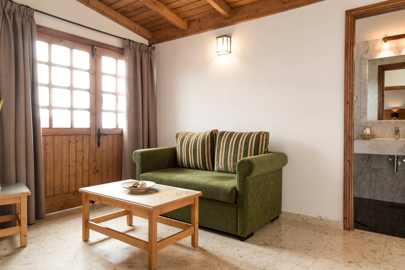 Melva-suite-hotel-Room-29