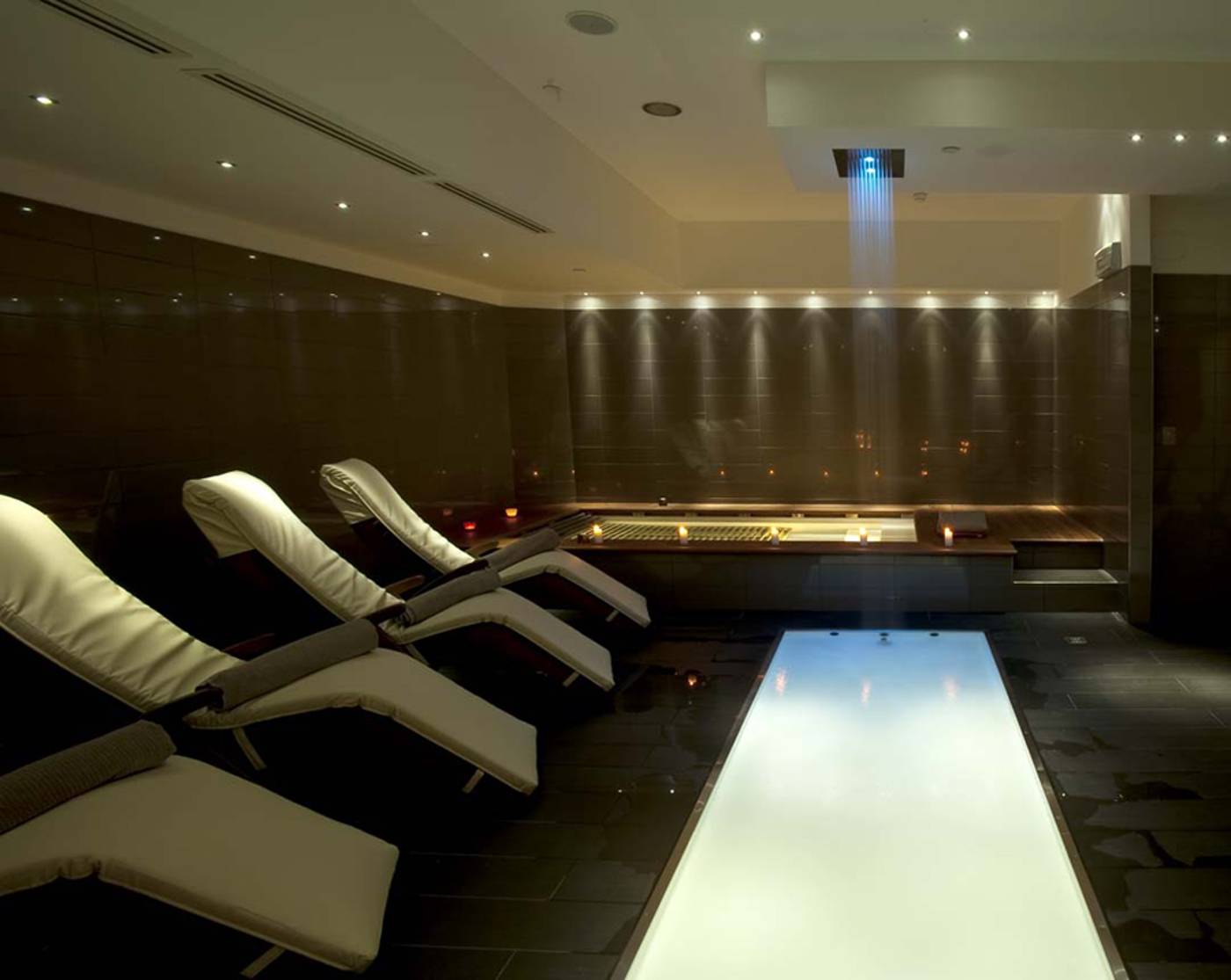 Best-Western-Plus-The-Hub-Hotel-General-view-41