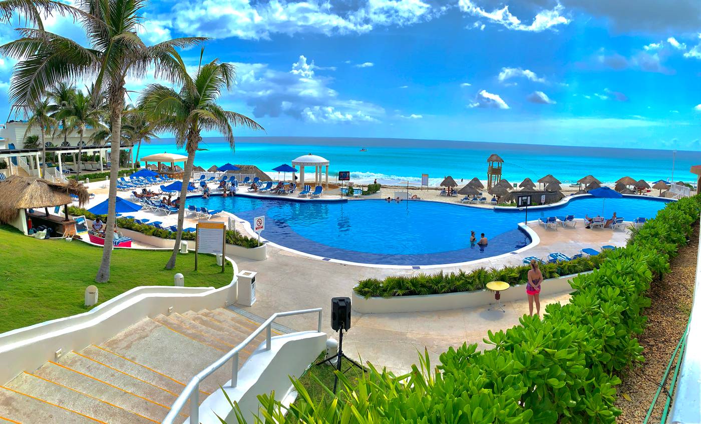 Golden-Parnassus-Resort--Adults-Only-All-Inclusive-Pool-1