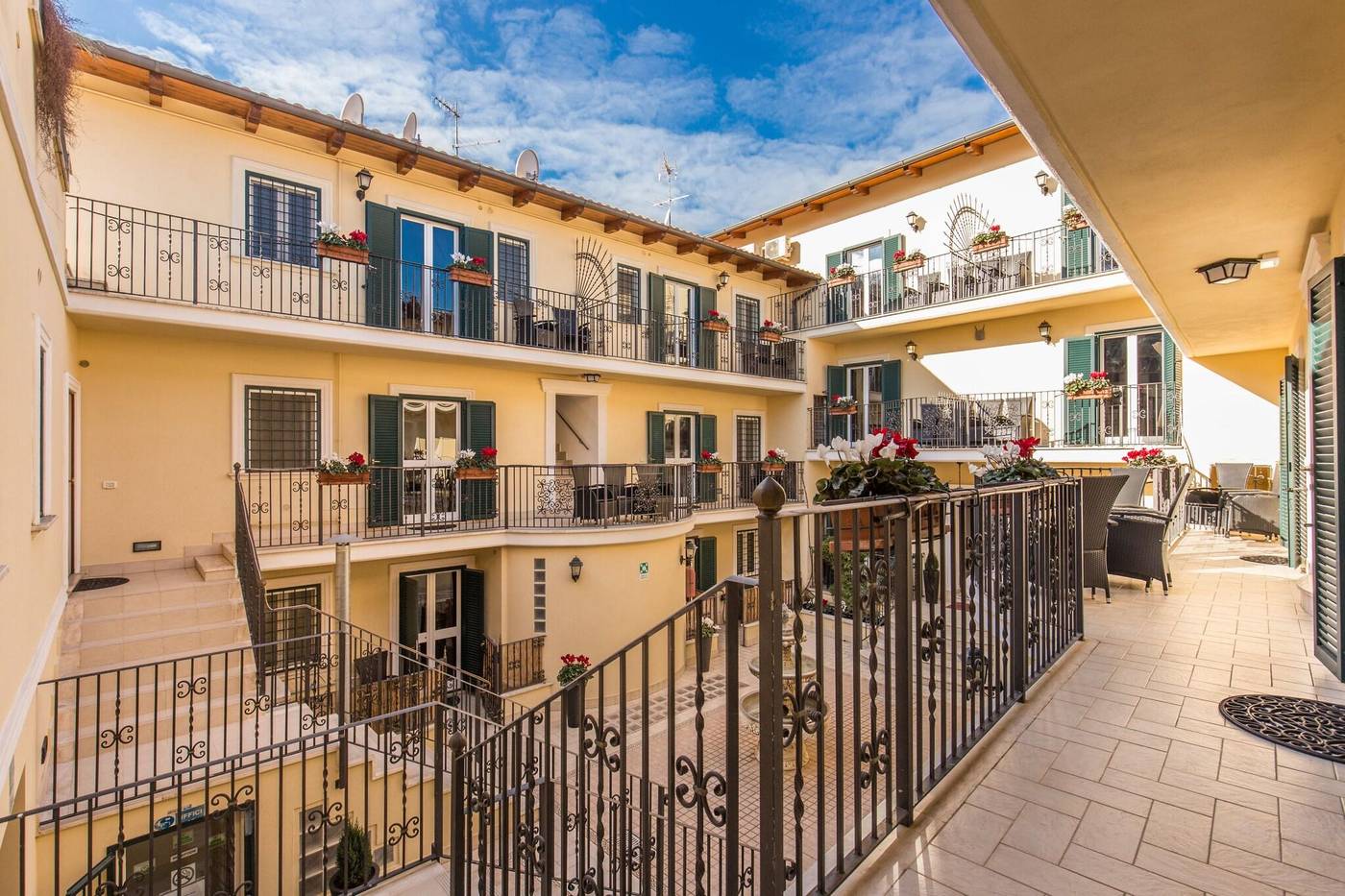 Aurelia-Vatican-Apartments-General-view-57