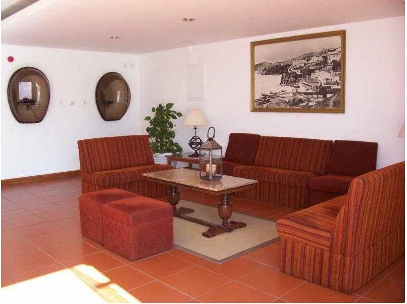 Vilanova-Resort-Lobby-24