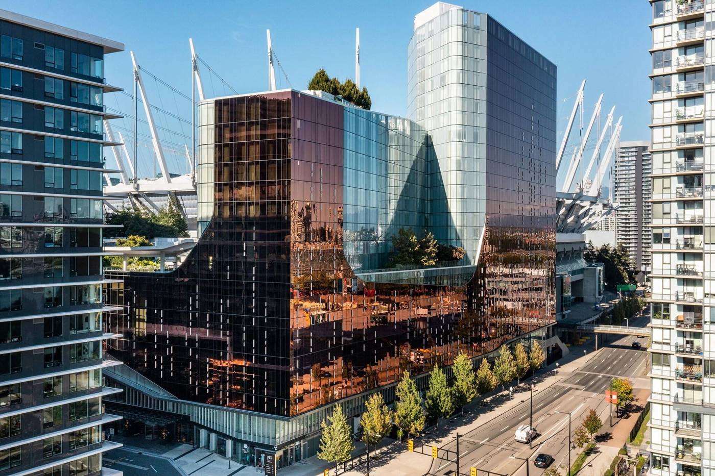 JW-Marriott-parq-Vancouver-General-view-8