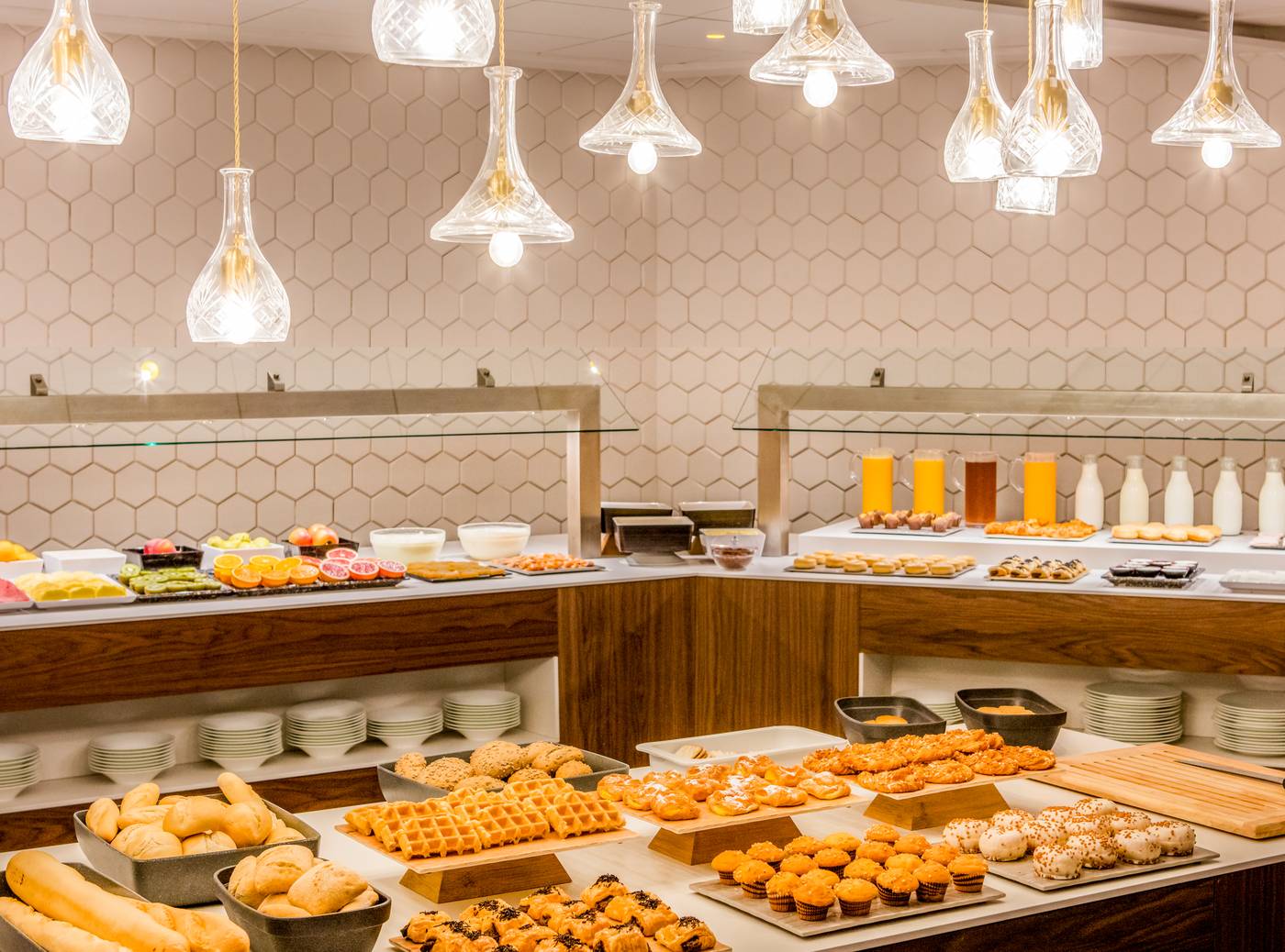 Golden-Costa-Salou---Adults-Only-Restaurant-25