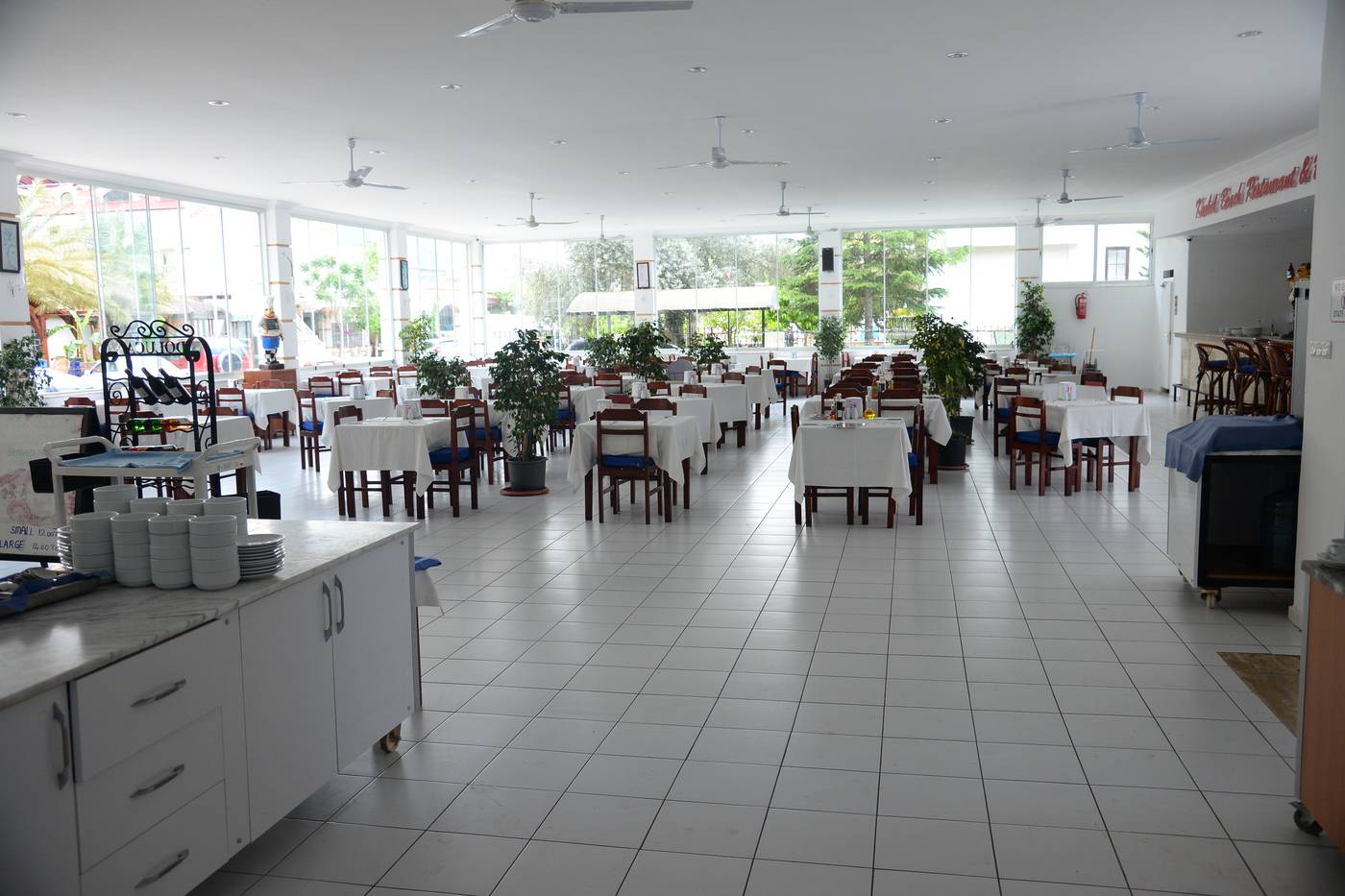 Karbel-Beach-Restaurant-14