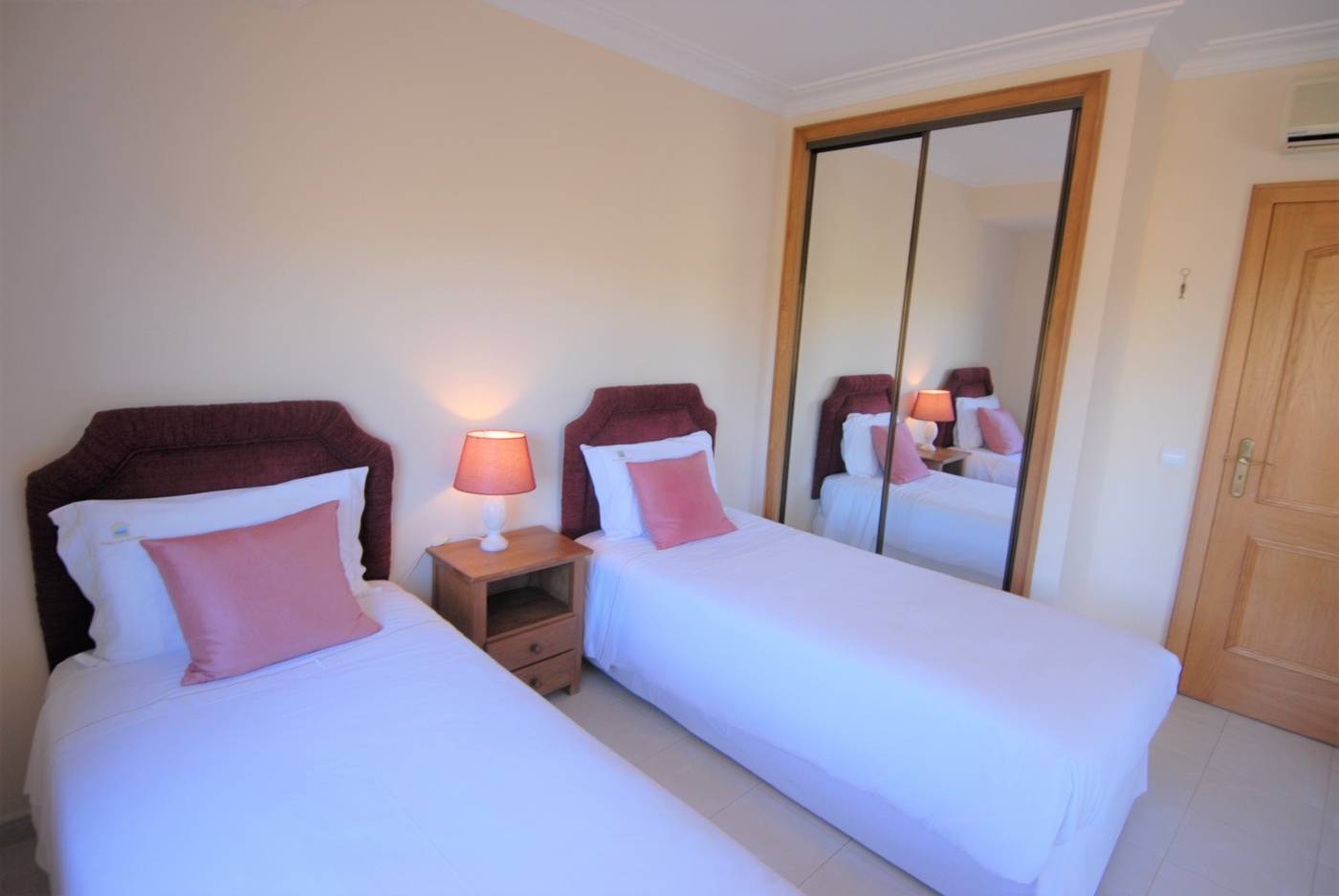 Presa-de-Moura-Room-26