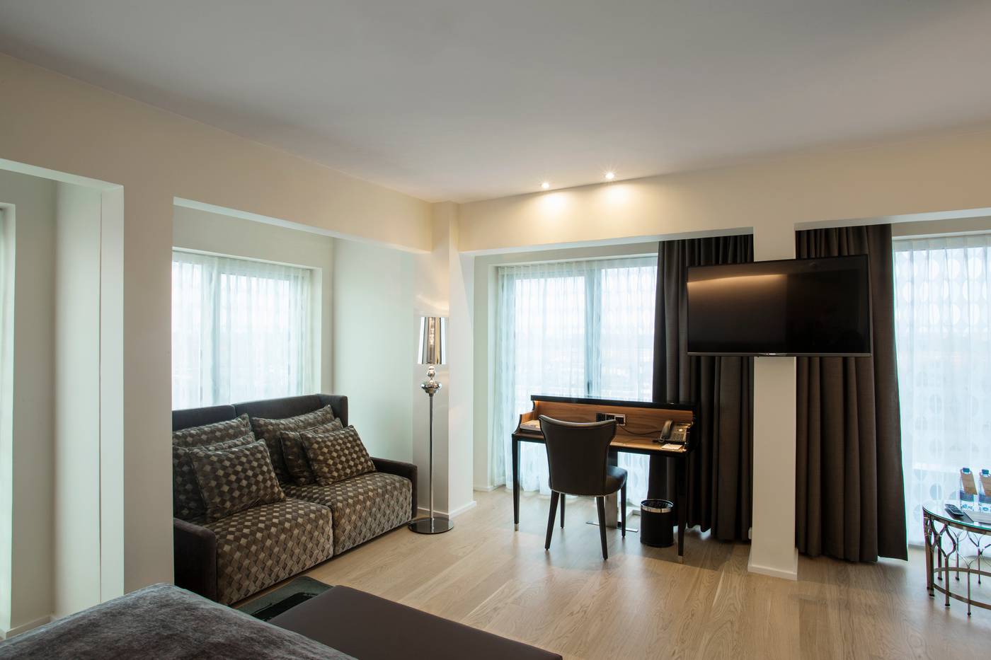 Tivoli-Hotel-Room-28