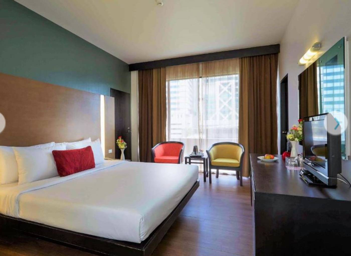 Ambassador-Bangkok-Room-28