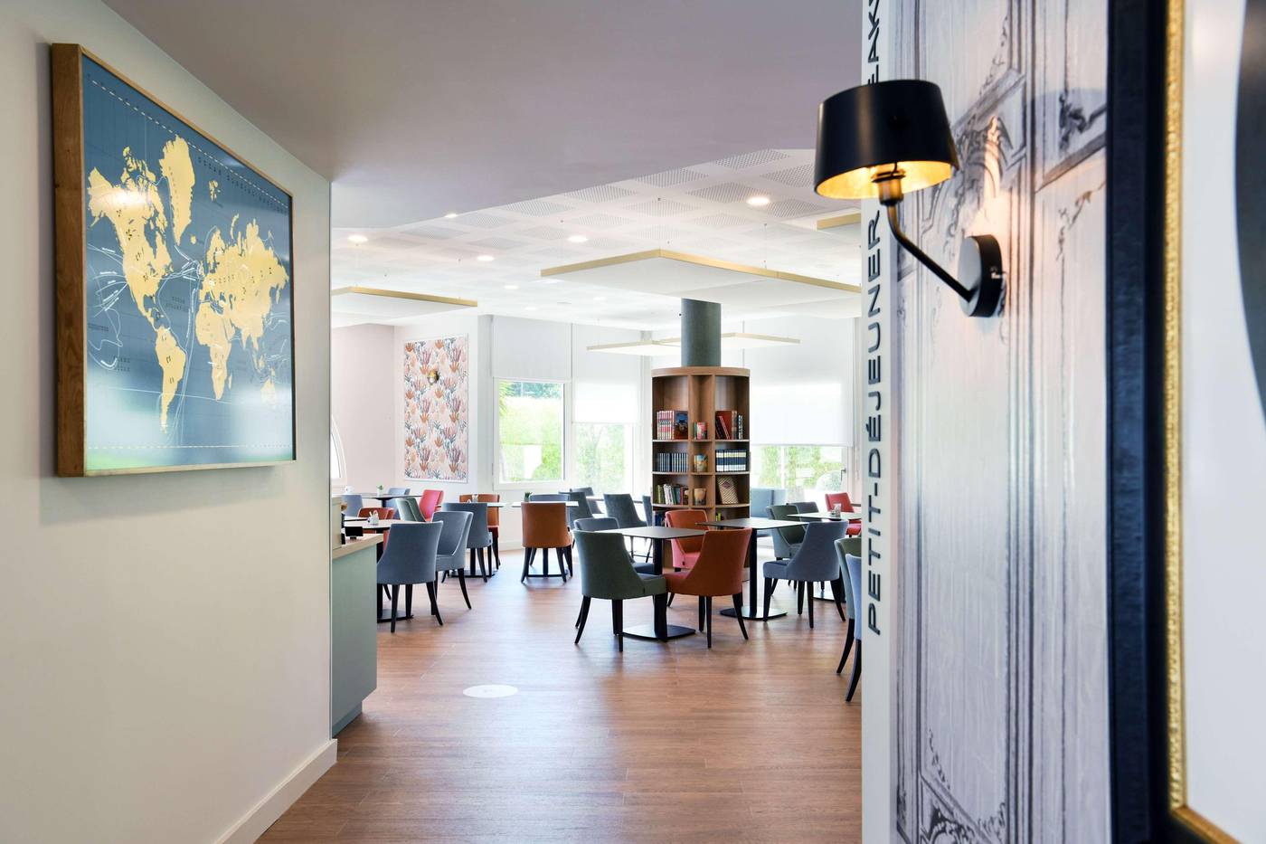 Hotel Jules Verne Biarritz-France-BIARRITZ-Lobby-8