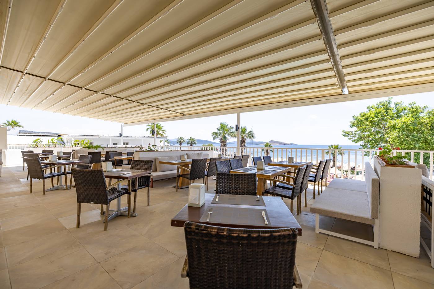 Petunya-Beach-Resort-Terrace-19