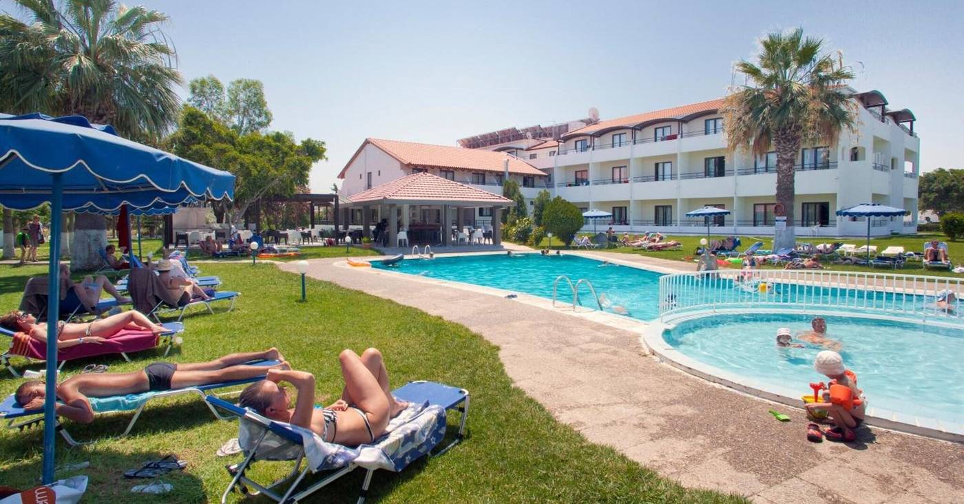 Matoula-Beach-Pool-7