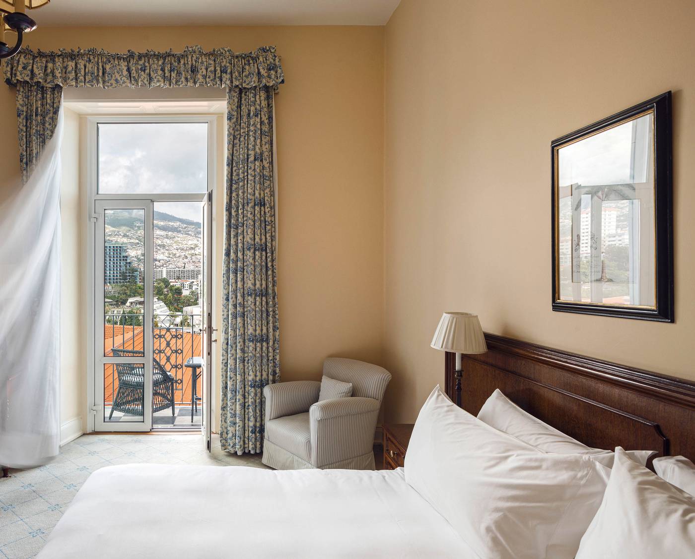 Reid-s-Palace-Room-50