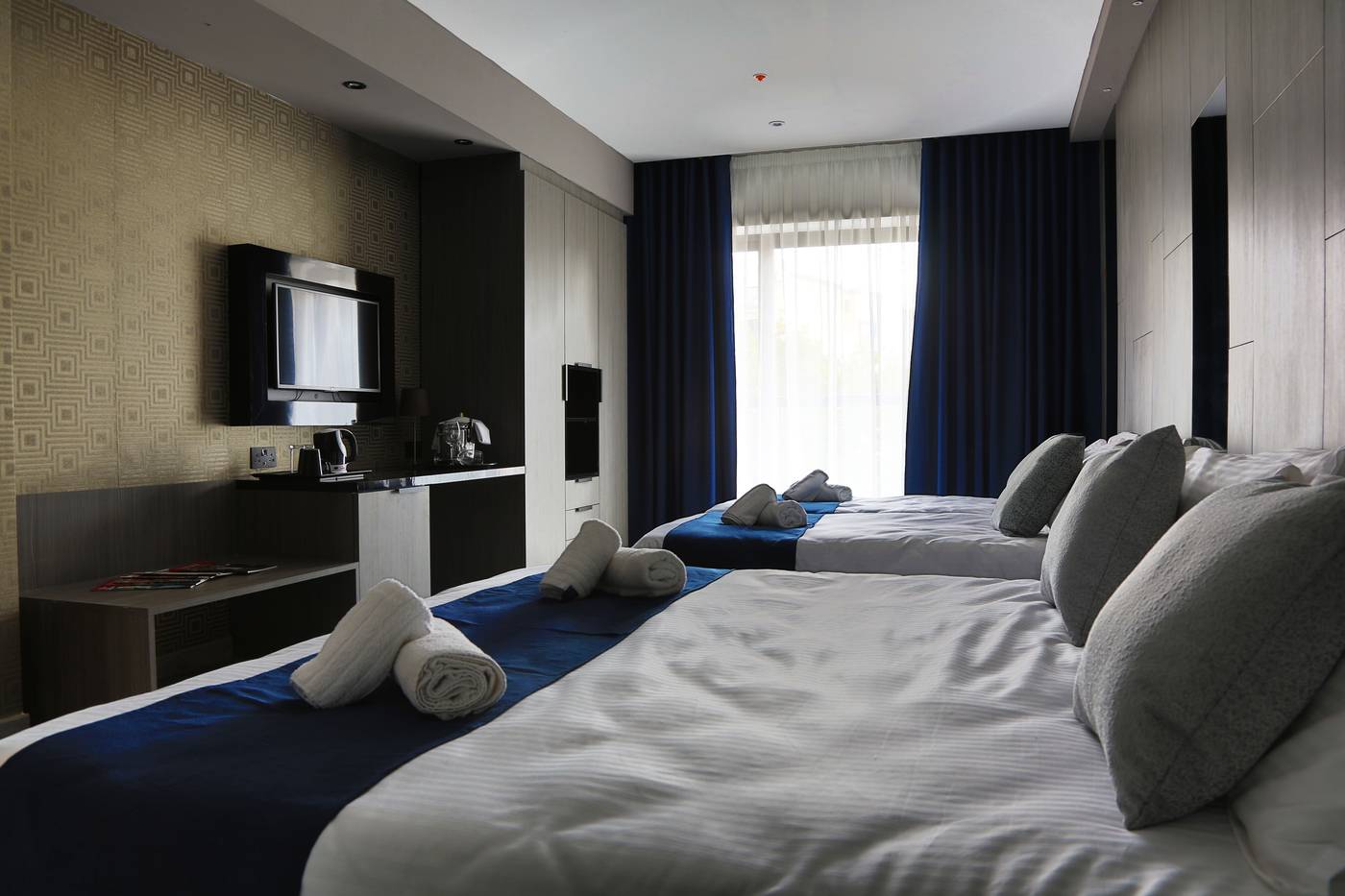 The-District-Hotel-Room-7