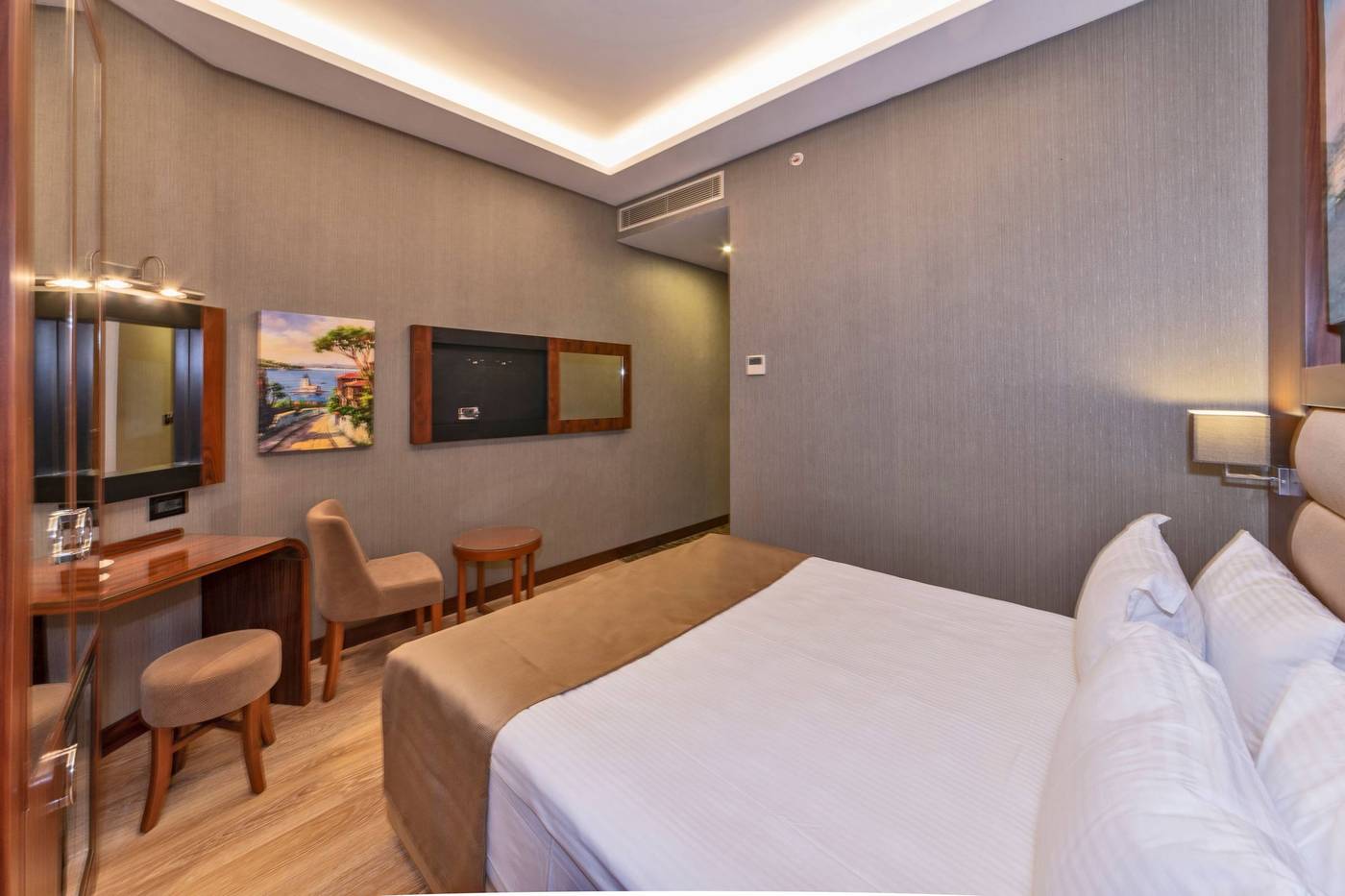 Piya-Sport-Hotel-Room-32