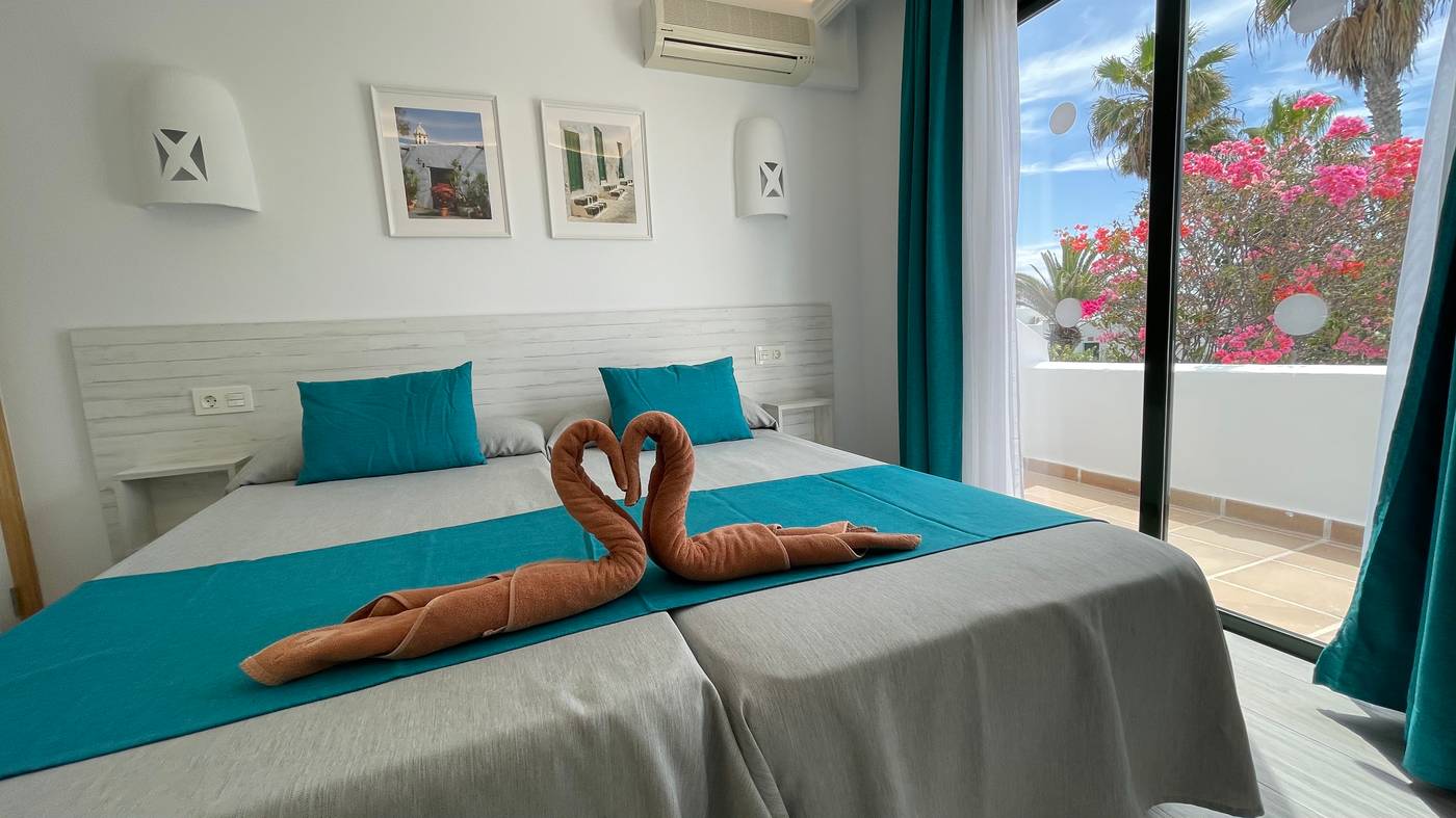 Palmeras-Garden-Room-39