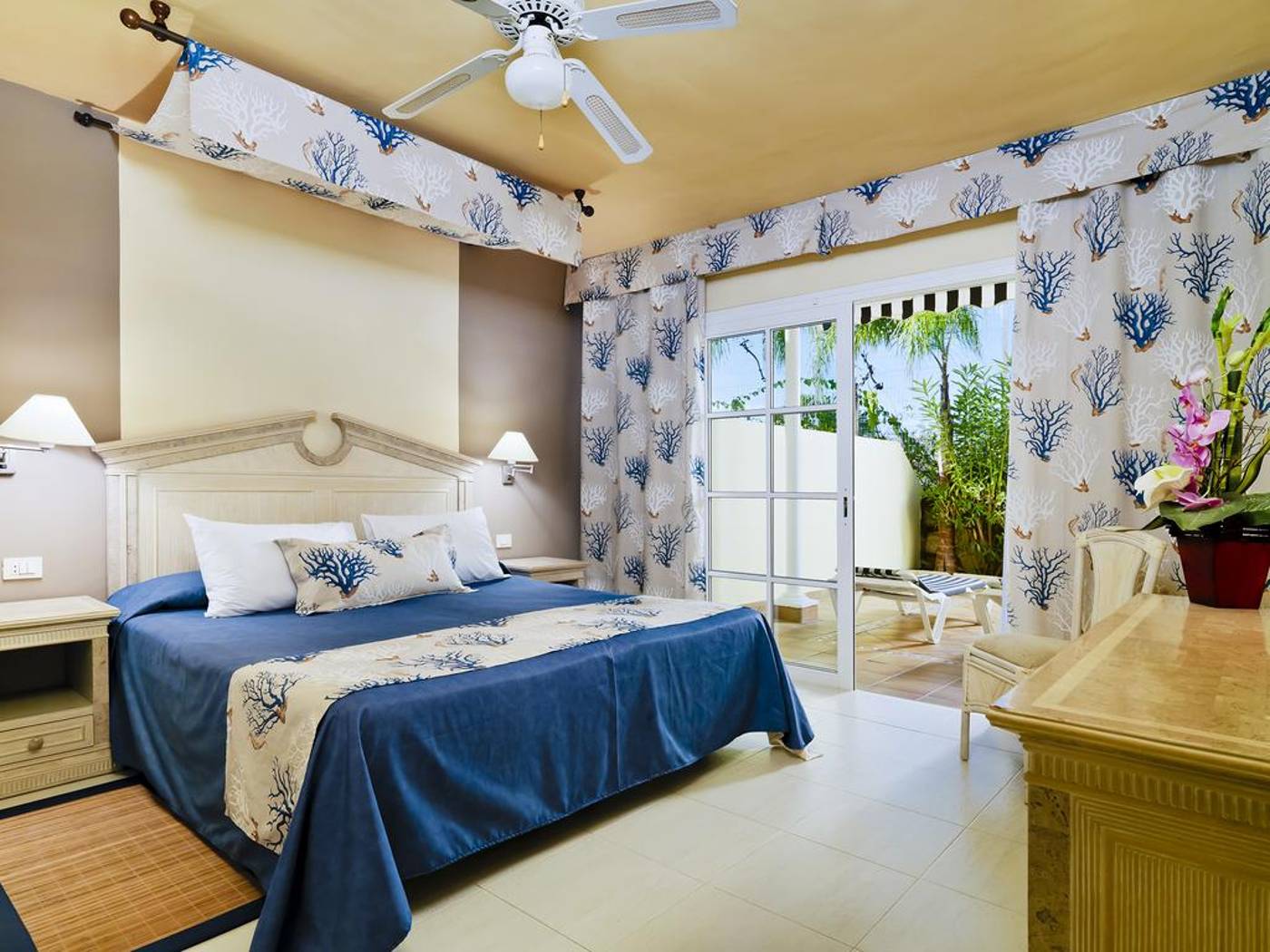 Gran-Oasis-Resort-Room-32