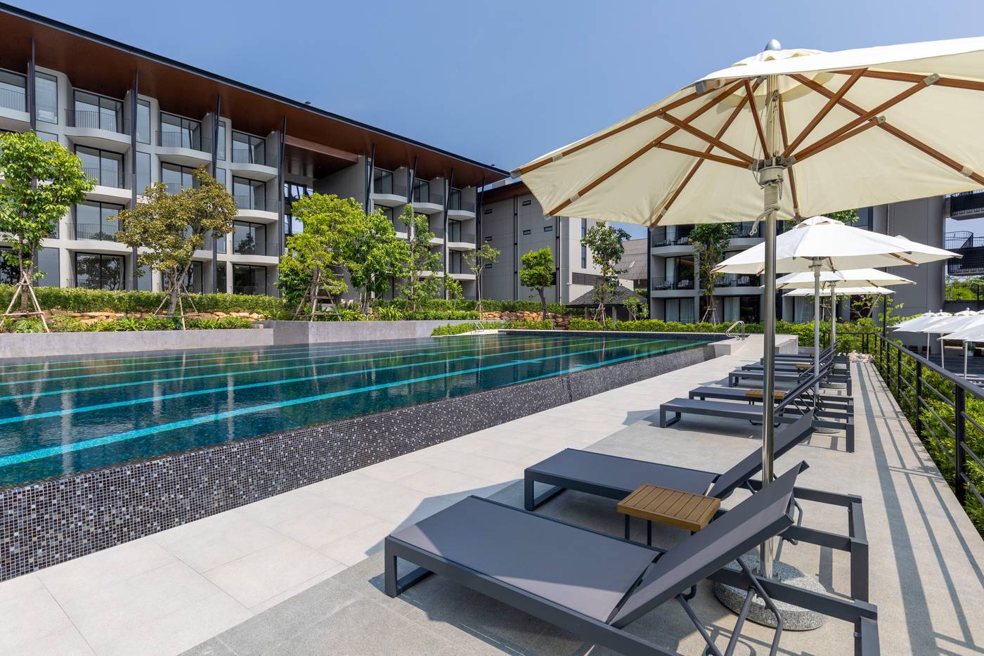 Varana-Krabi-Hotel-Pool-3