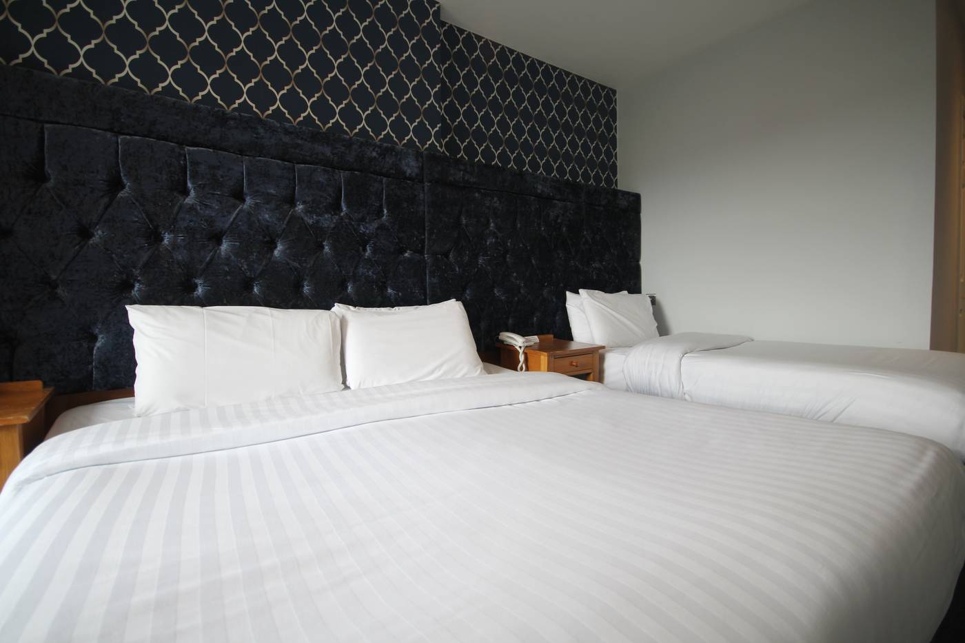 Hotel-St-George-by-Nina-Room-14