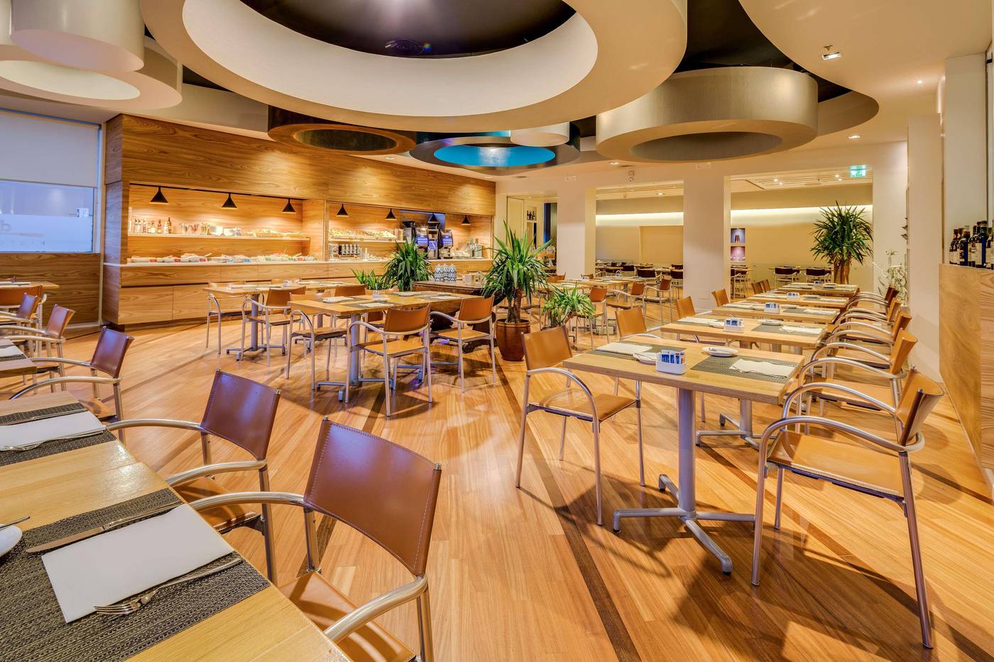 Best-Western-Plus-Hotel-Bologna-Restaurant-4