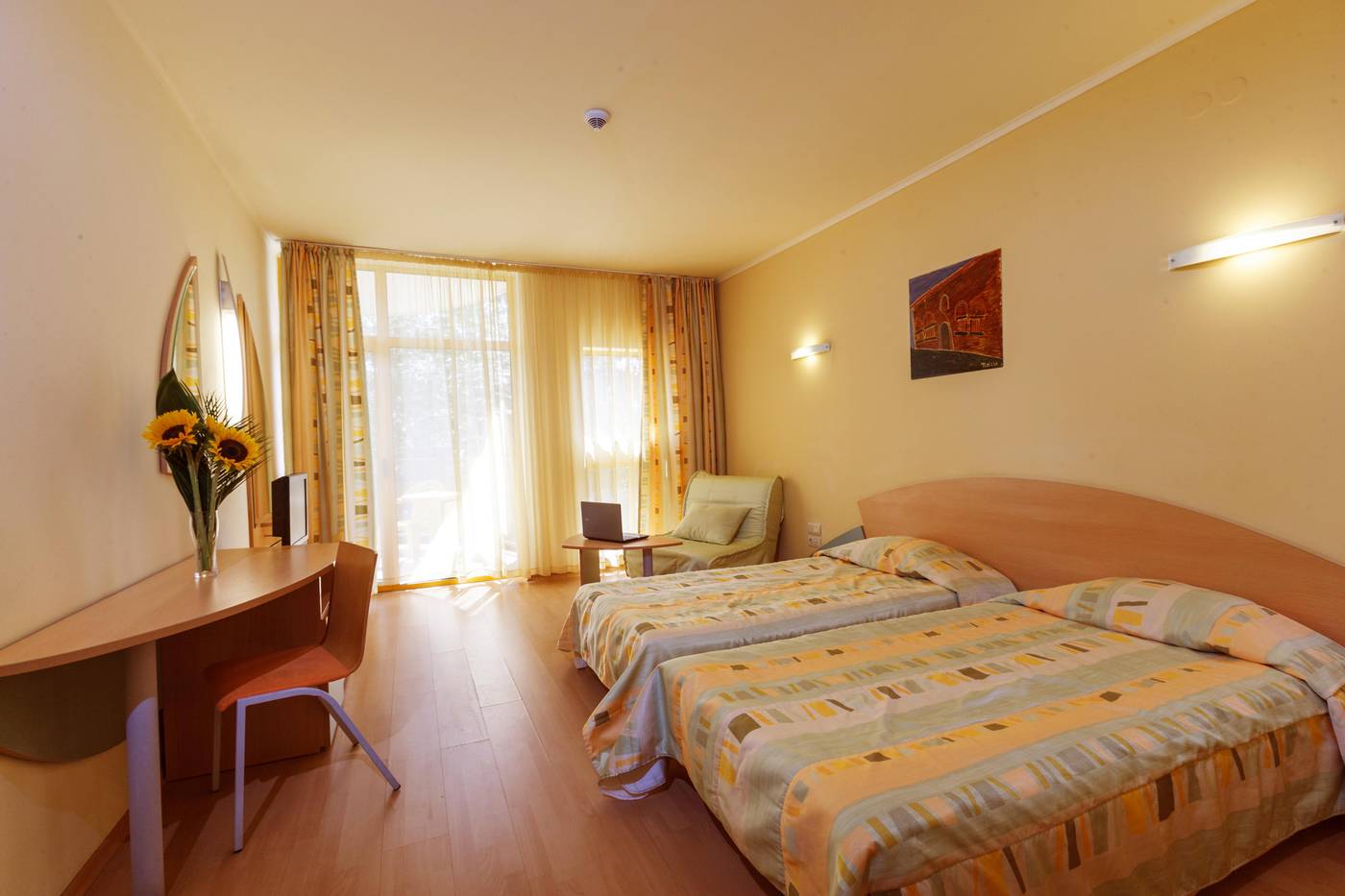 Atlas-Bulgaria-GOLDEN SANDS-Room-6
