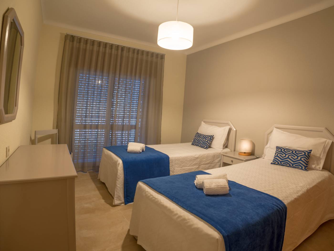 Flor-Da-Rocha-Apartments-Room-15