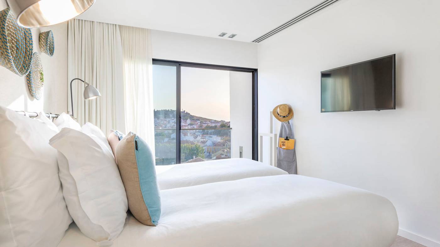 Octant-Santiago-Room-8