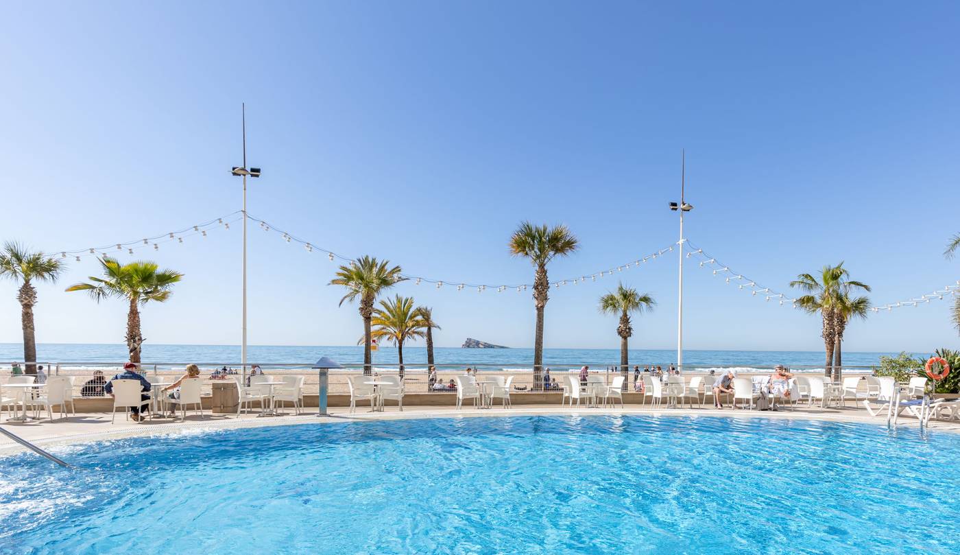 HOTEL-CIMBEL-Pool-35