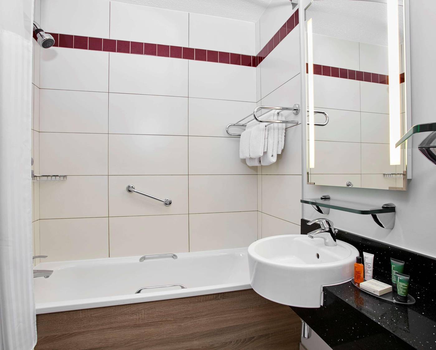 Hilton-Garden-Inn-Dublin-City-Centre-Room-23