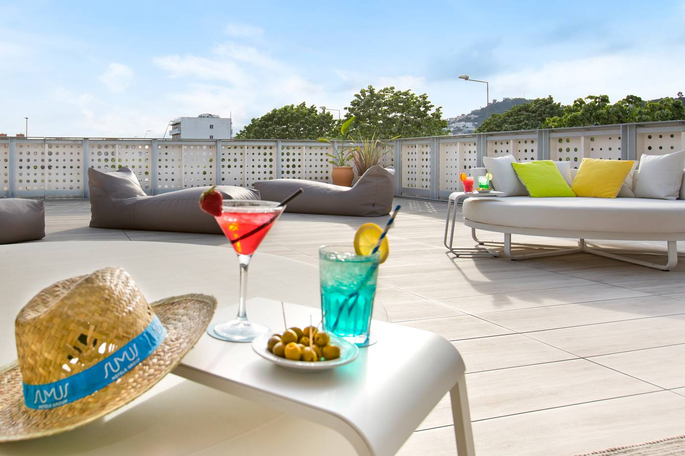 Hotel-Monteplaya---Adults-Only--16---Terrace-21