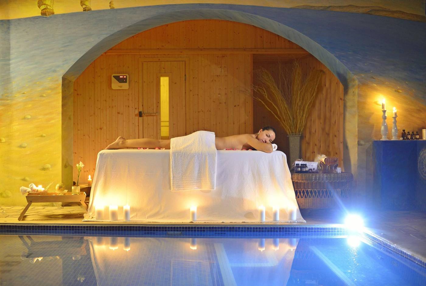 Tamarix-Del-Mar-Sports-and-Entertainment-57