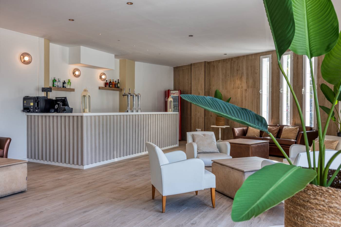 Ohtels-Gran-Hotel-Almeria-Bar-27