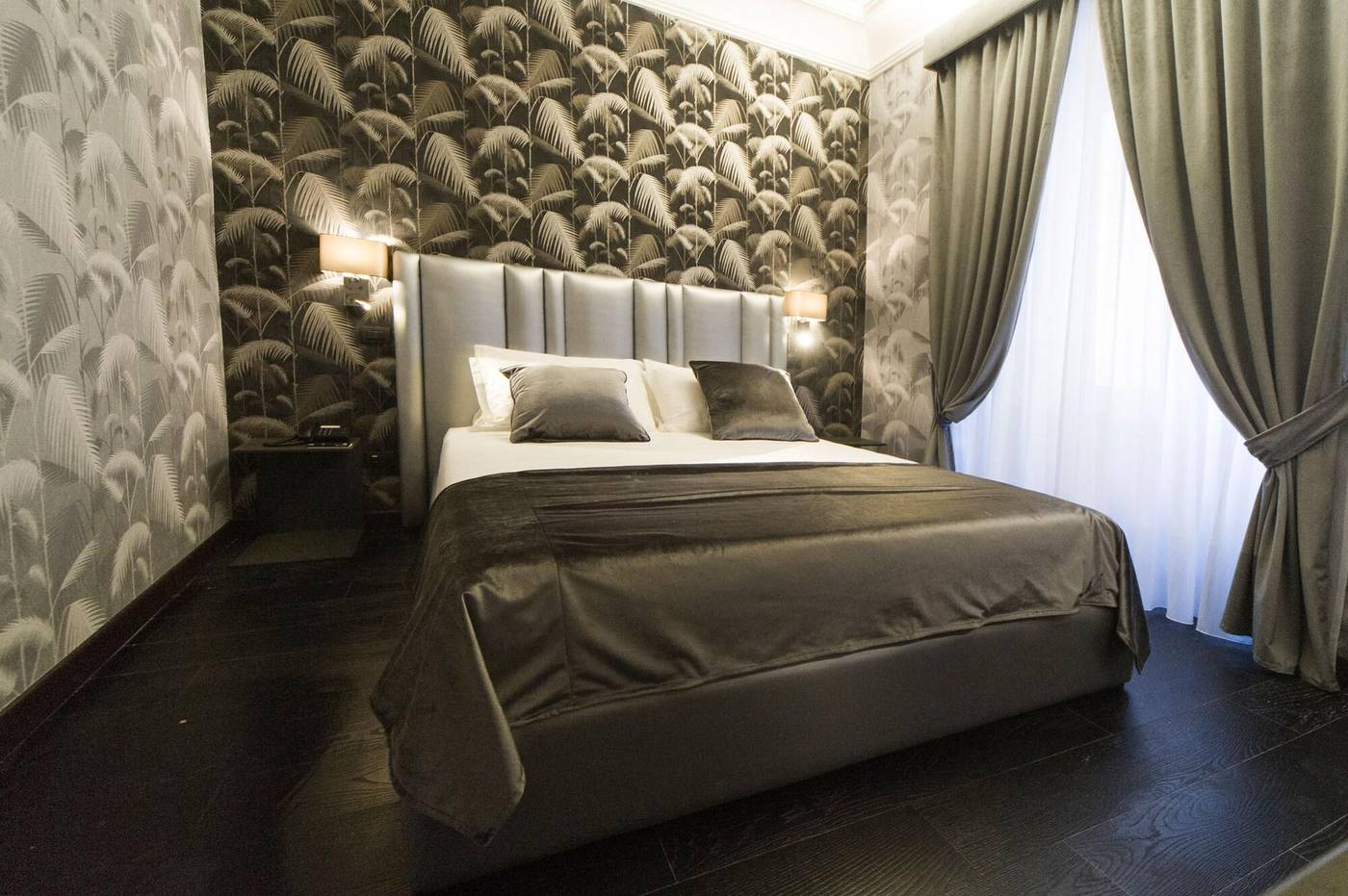 Via-Veneto-Suites-Room-34