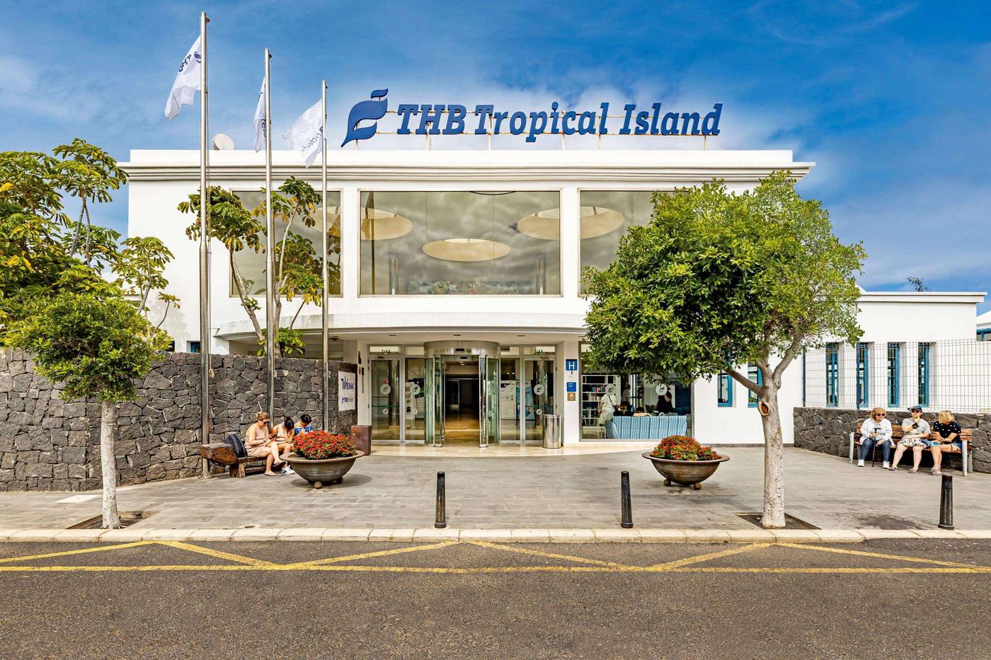 THB-Tropical-Island-General-view-23