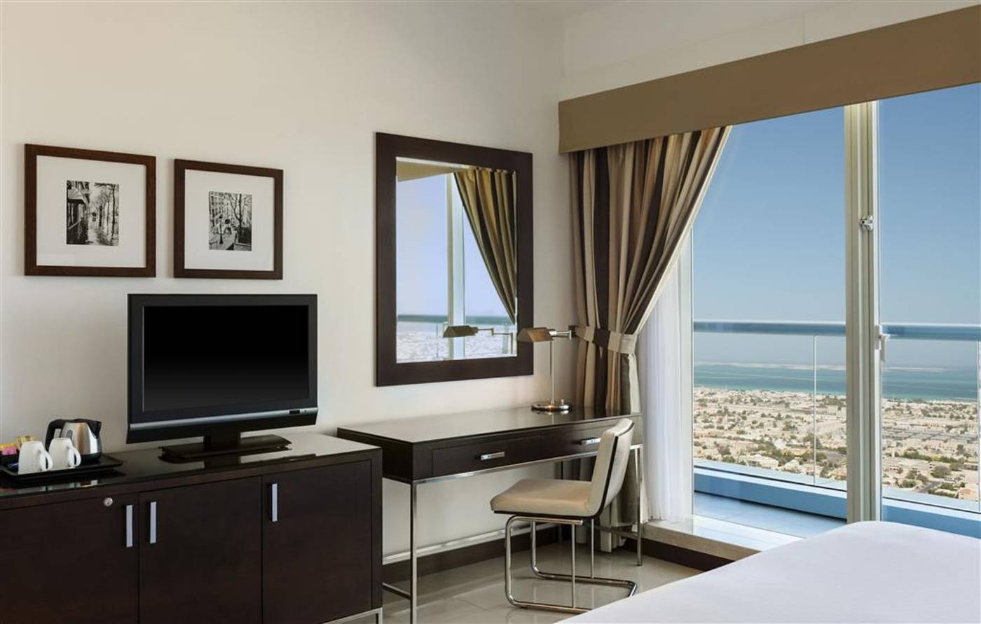 Four-Points-by-Sheraton-Sheikh-Zayed-Road-General-view-27