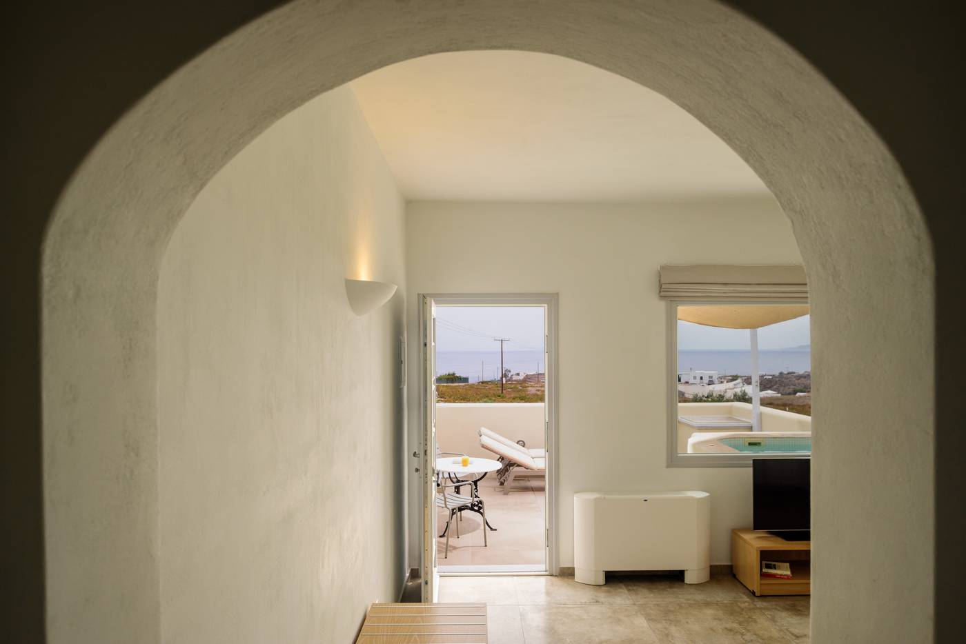 Aliter-Suites-Room-36