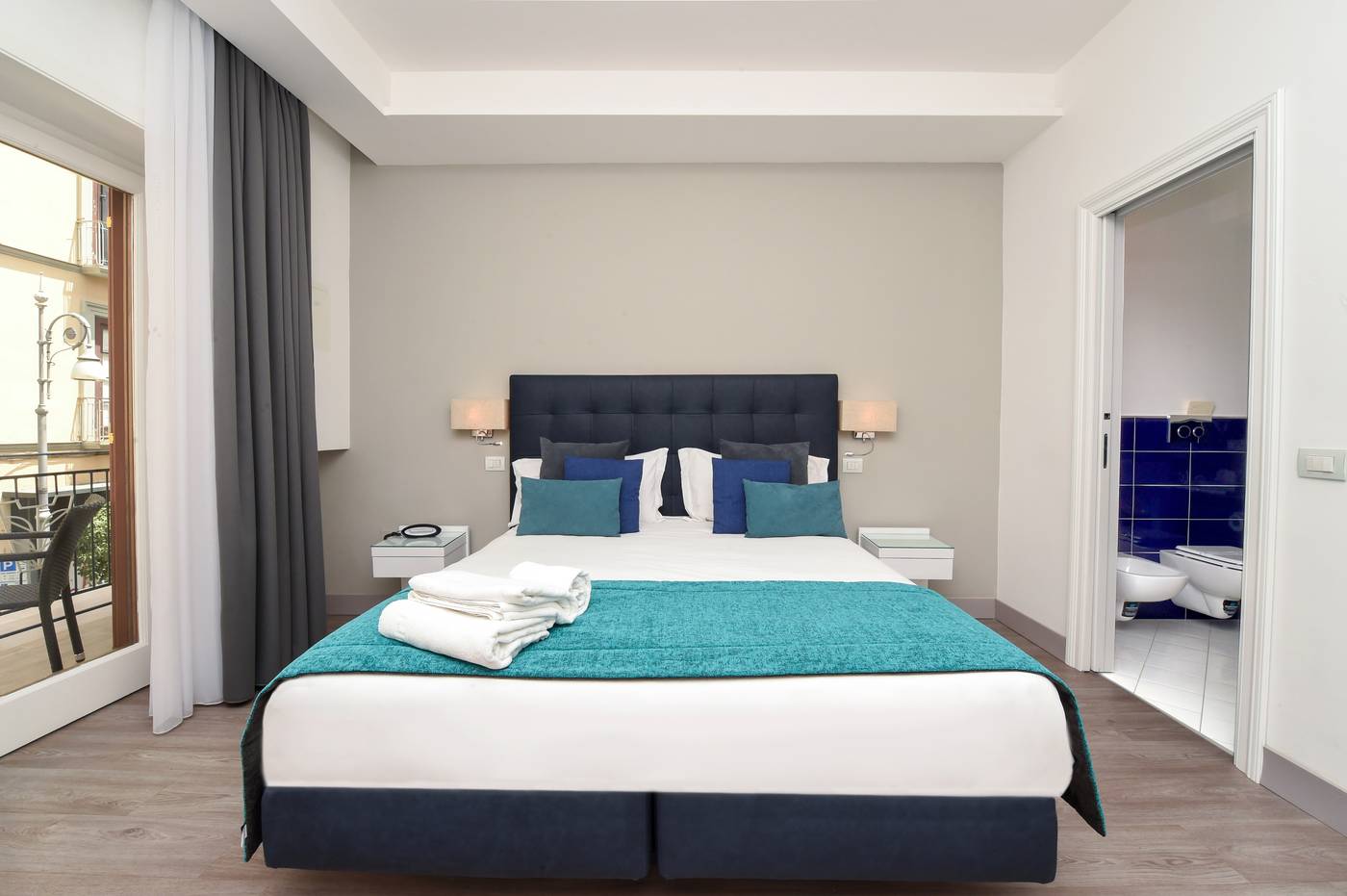 Sorrento-City-Room-22