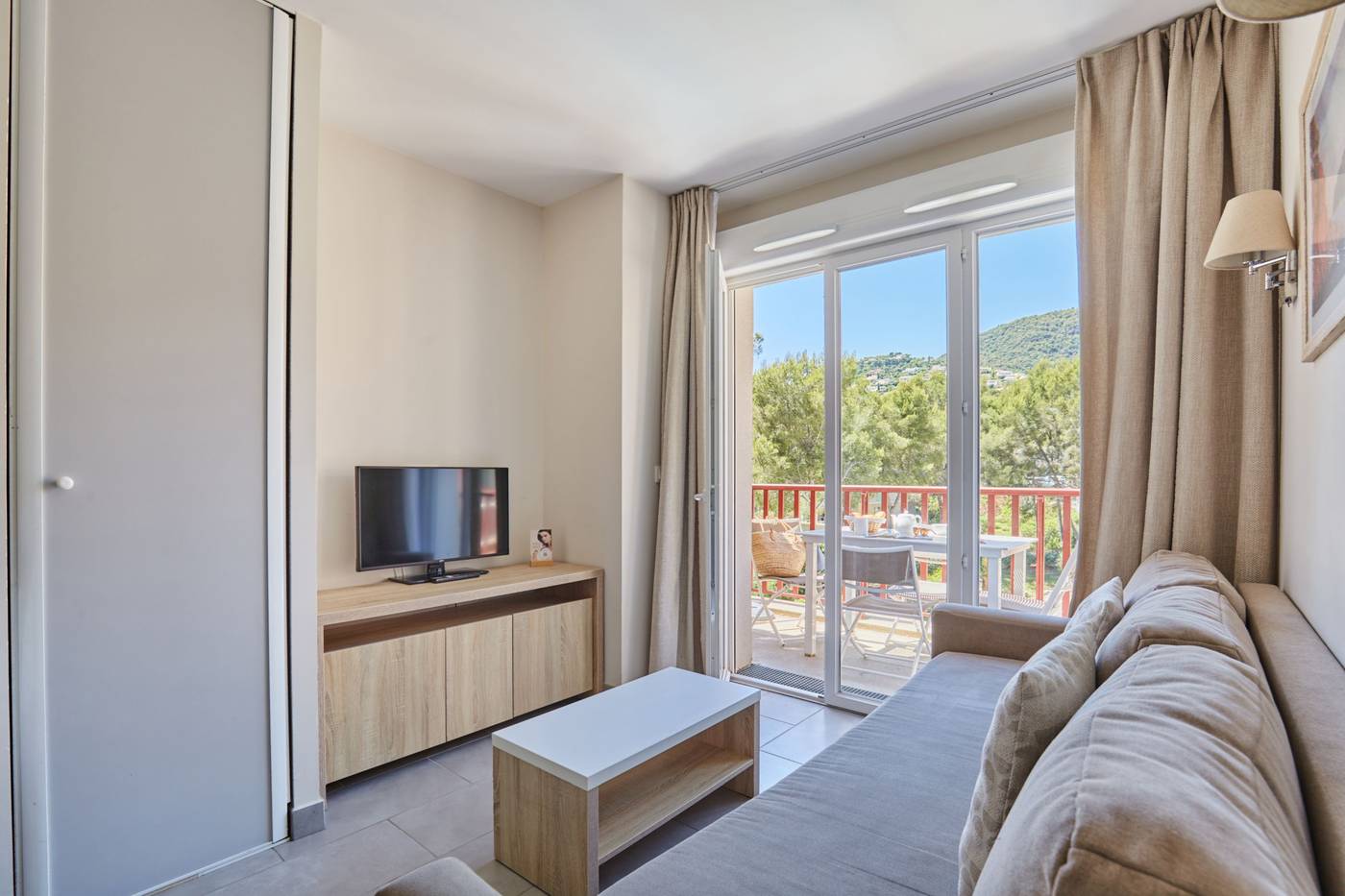 Residence-Prestige-Odalys-Les-Canissons-Room-27