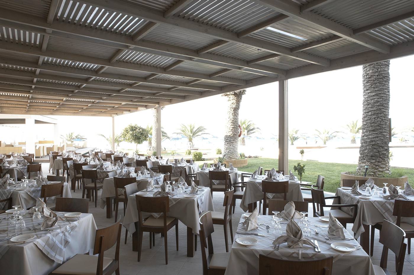 The Ixian All Suites - Adults Only